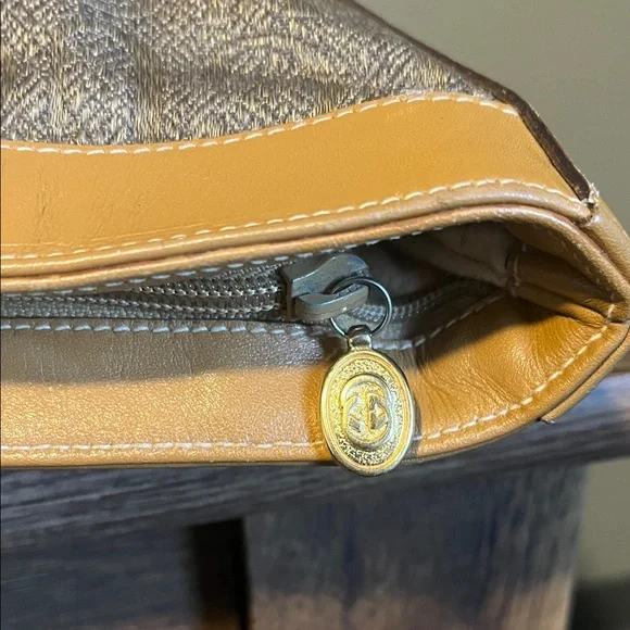 Gucci Brown and Tan Tote Bag - Picture 7 of 15